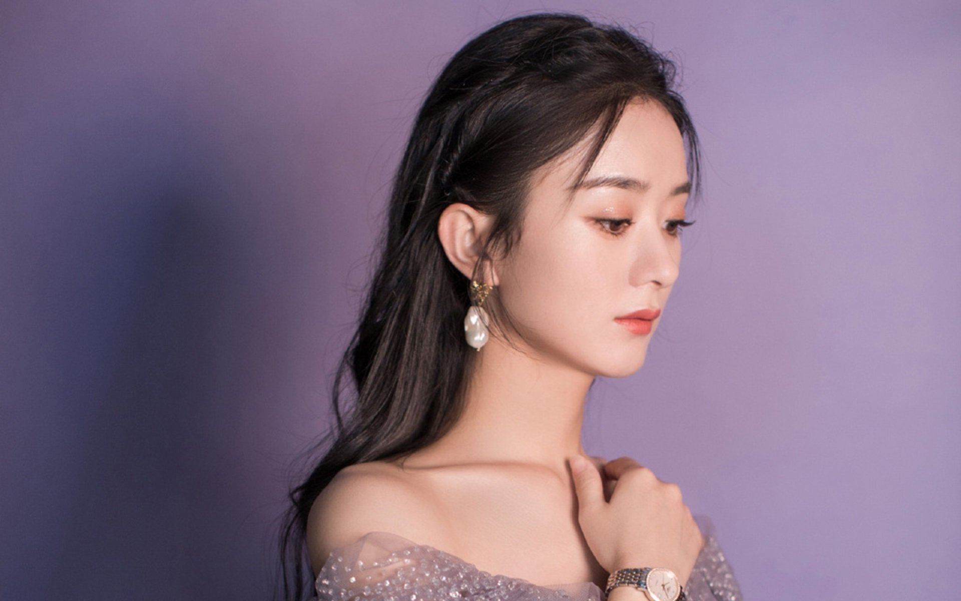 AYX GAME-曼城传控节奏丝滑压制整场走势，曼城 主力