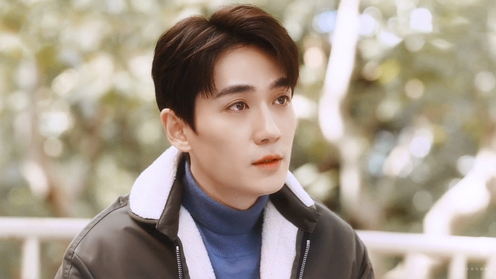 AYX GAME-球队替补深度不足备受诟病，球队替补是什么