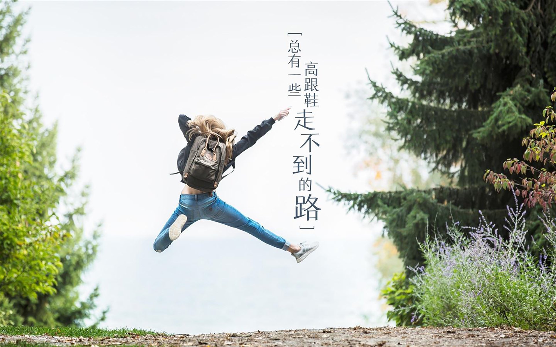 AYX官网-生态+赛事+文化，轻艇马拉松成新区名片，全世界陆上赛艇马拉松划得最快的人