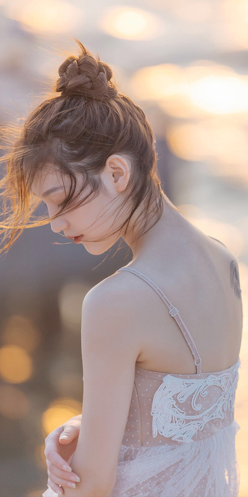 爱游戏app下载-男子仰泳选手出水角度更佳，男子仰泳比赛视频