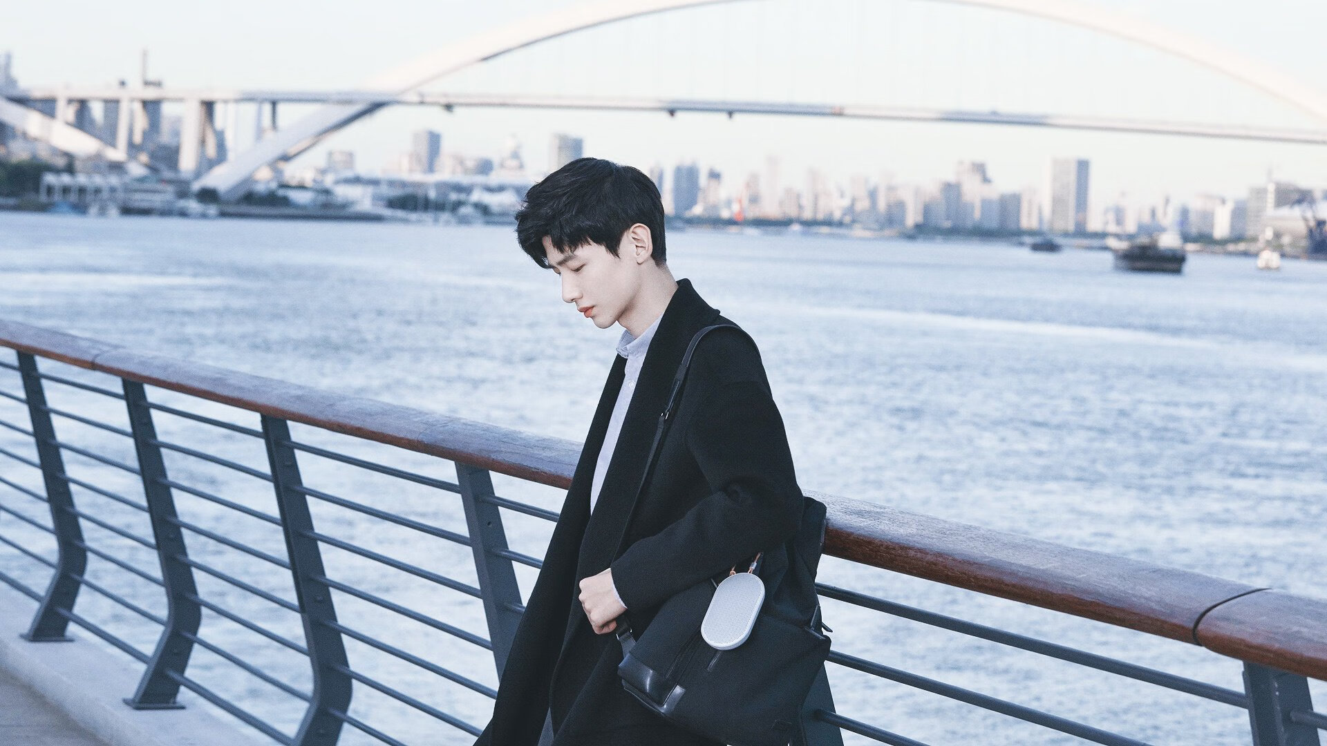 爱游戏-自由泳划水深度与速度关系图解，自由泳划水效率低