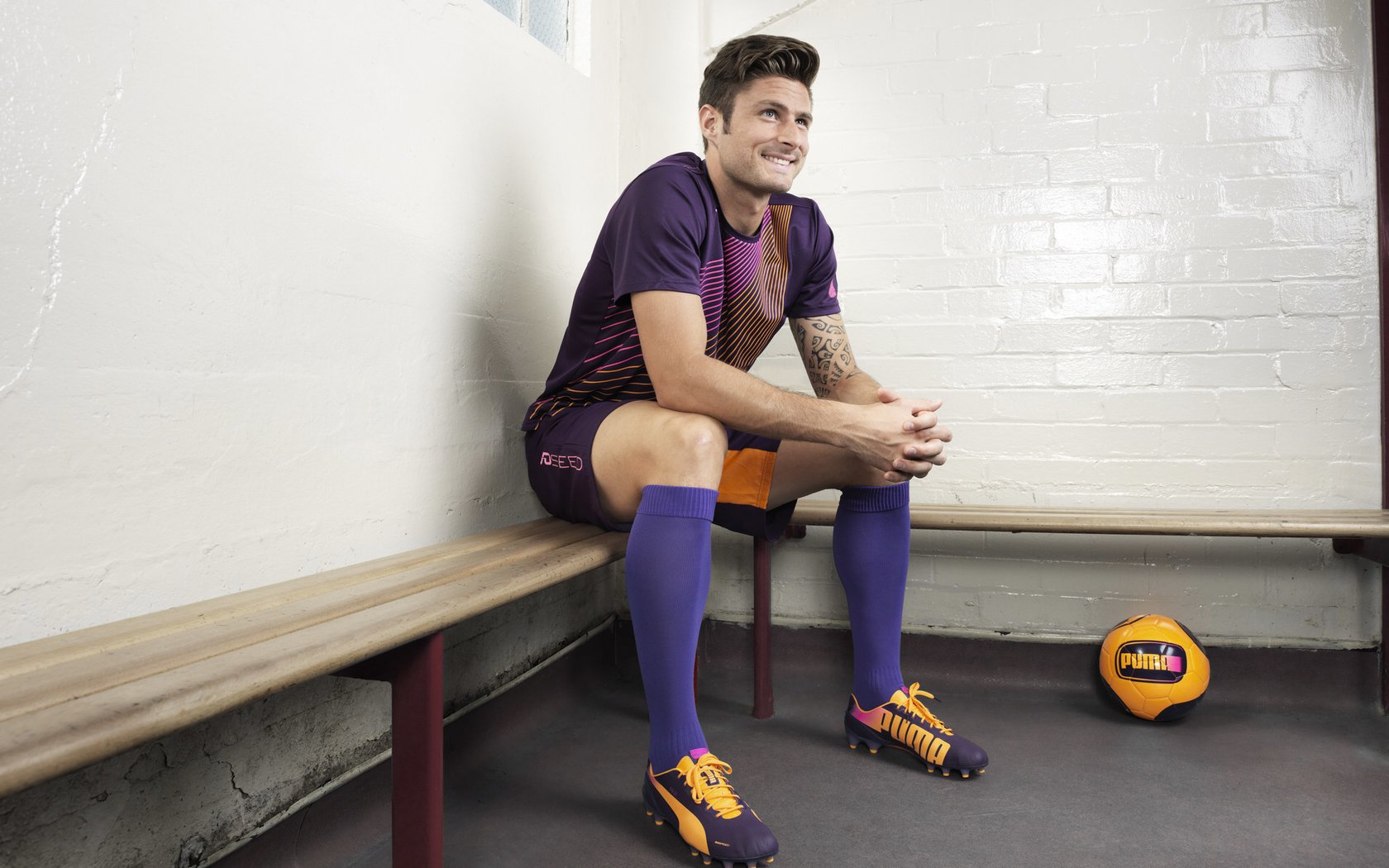 爱游戏官方-“足球+教育”模式推广，开发多样化课程