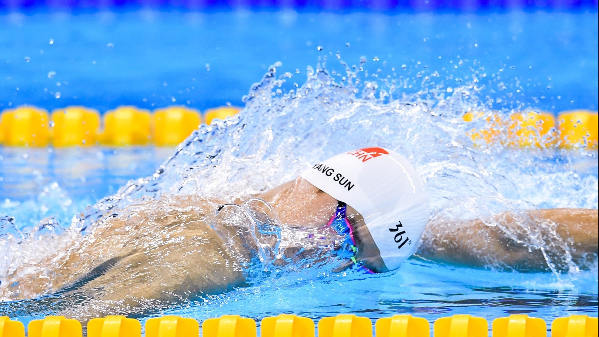 体操世锦赛男子团体：中国队一分之差惜败日本 居亚引发难度体系讨论